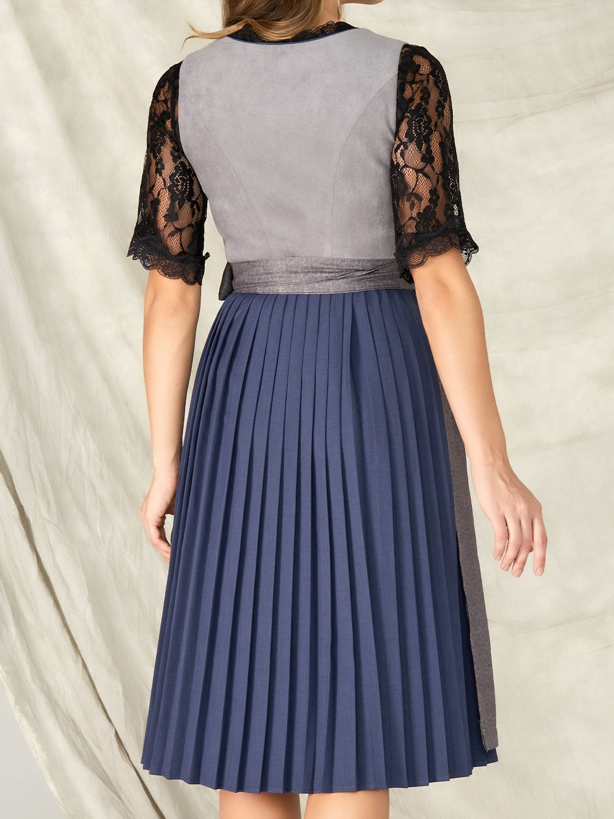 Grau Knöpfen Gerader Ausschnitt Dirndl Lottea